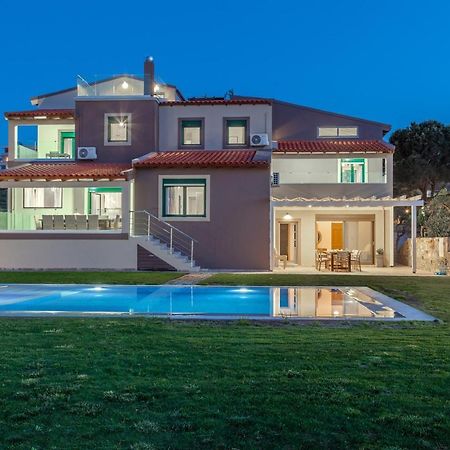 Villa Ourania Agia Pelagia  Exterior photo