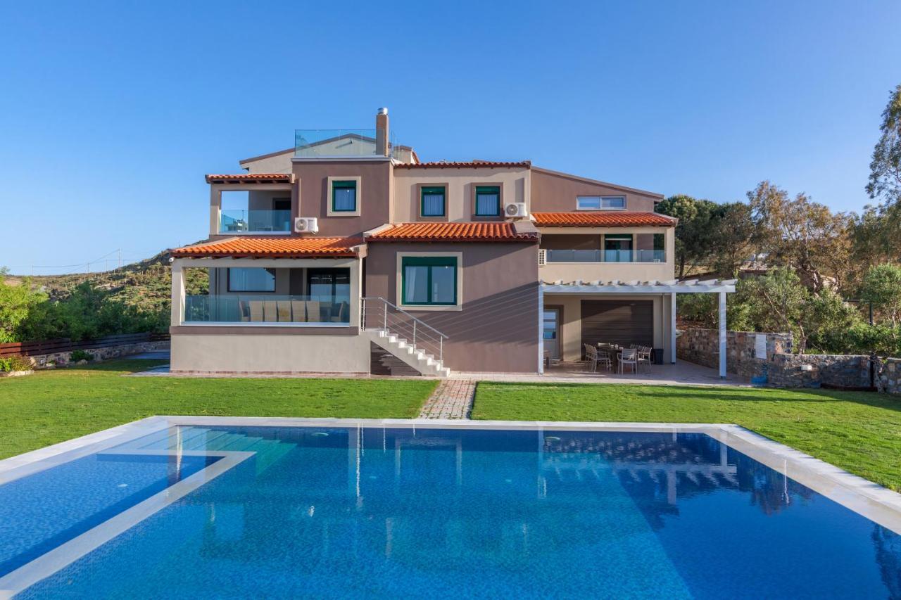 Villa Ourania Agia Pelagia  Exterior photo