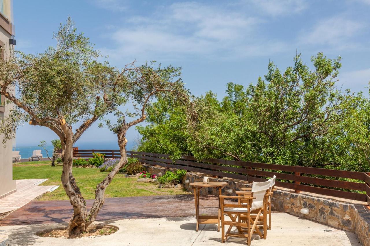 Villa Ourania Agia Pelagia  Exterior photo
